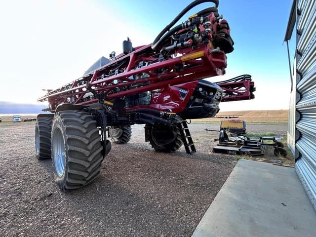 Image of Case IH Patriot 4450 equipment image 2