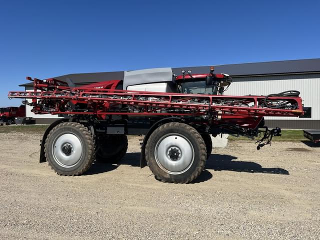 Image of Case IH Patriot 4450 equipment image 2