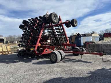 Air Seeders or Carts