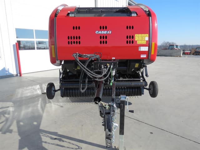 Image of Case IH RB455 equipment image 3