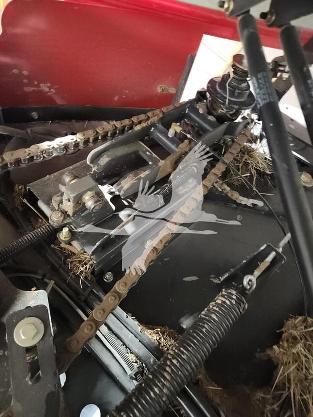 Image of Case IH RB565 equipment image 2