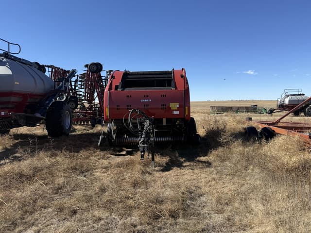 Image of Case IH RB565 equipment image 2