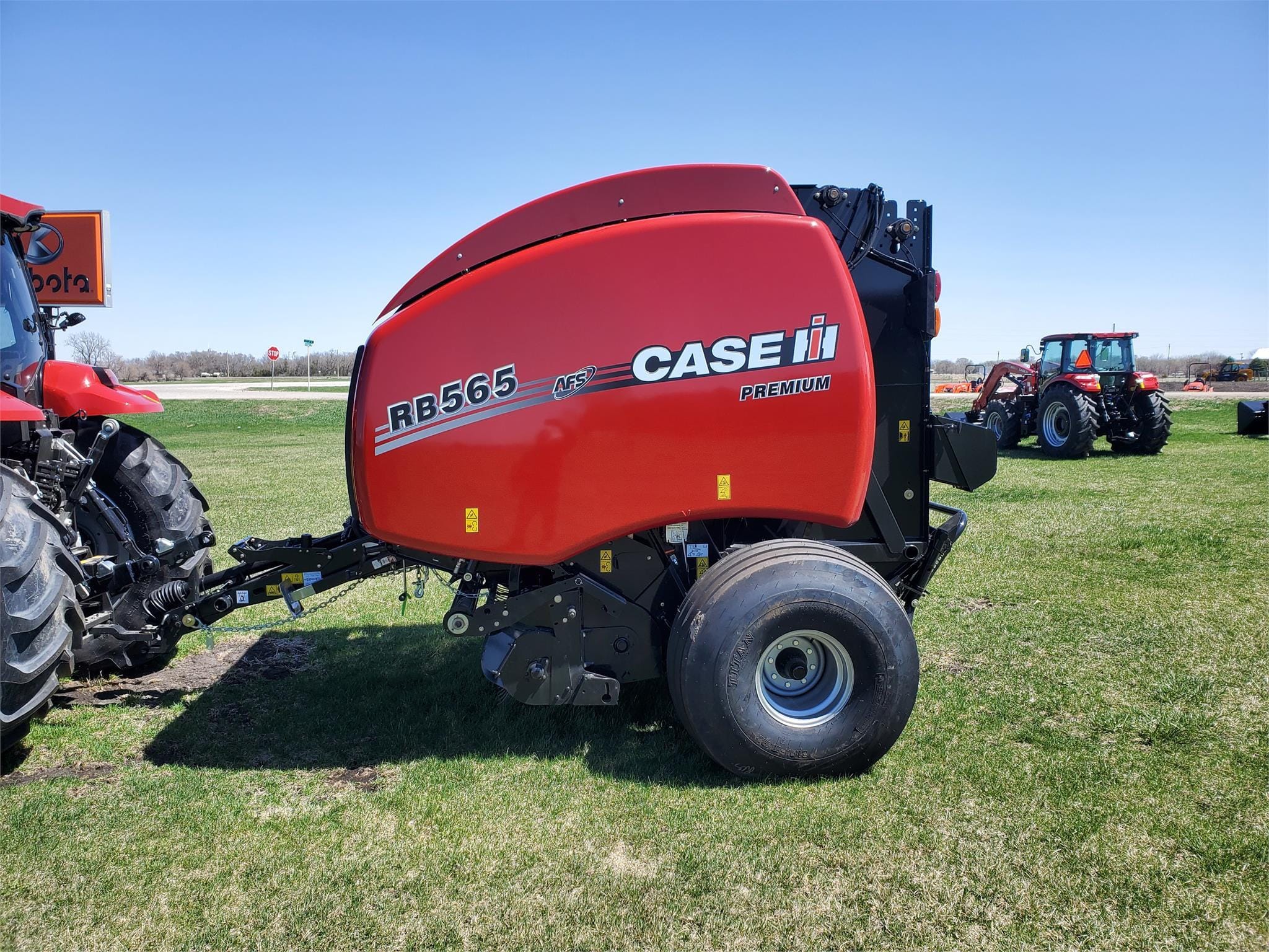 Main image Case IH RB565 Premium