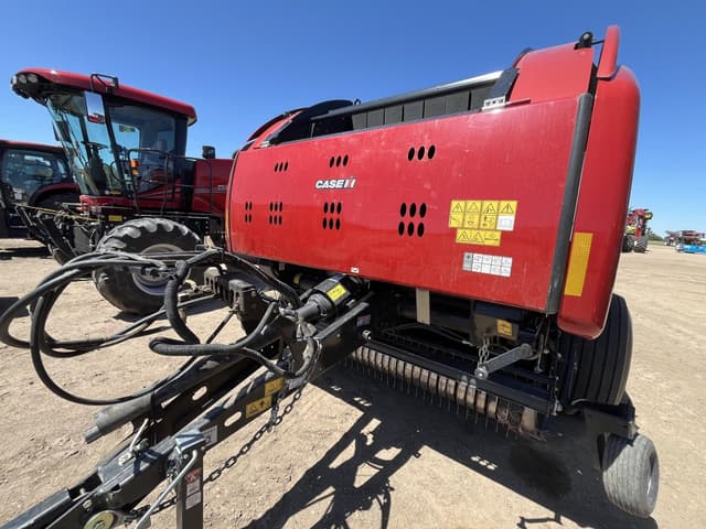 Image of Case IH RB565 equipment image 4