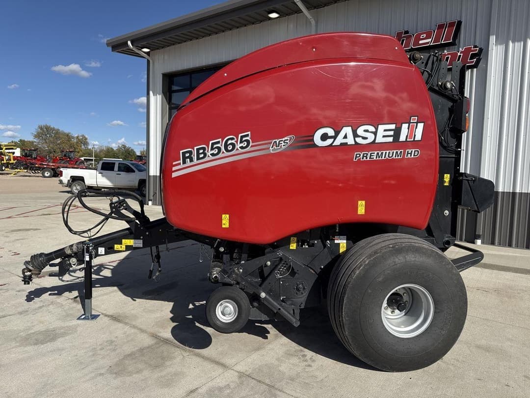 Image of Case IH RB565 Premium HD Primary image