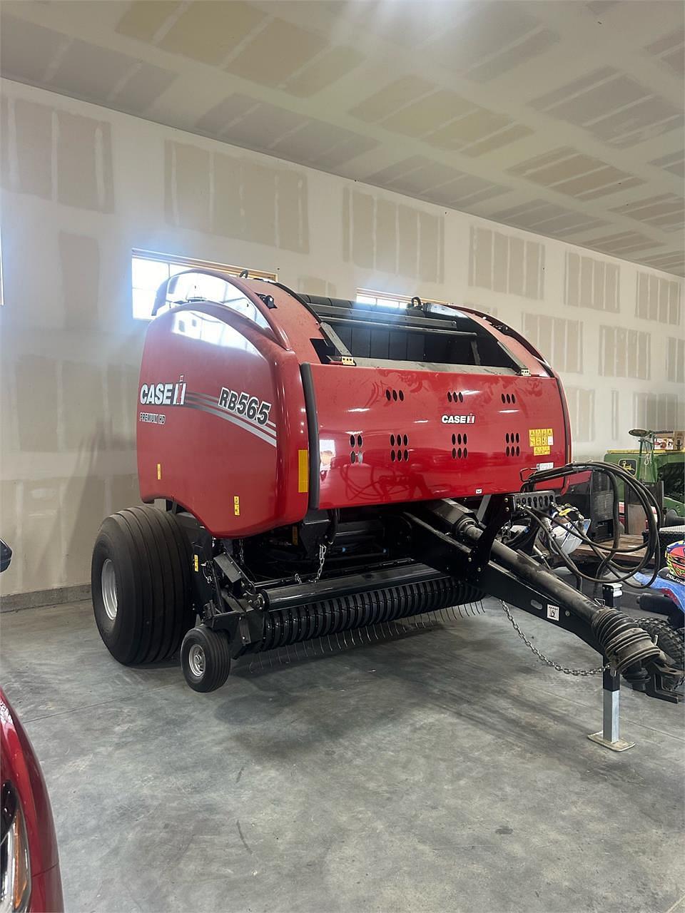 Image of Case IH RB565 Primary image
