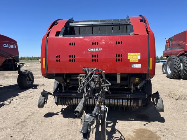 Image of Case IH RB565 equipment image 3