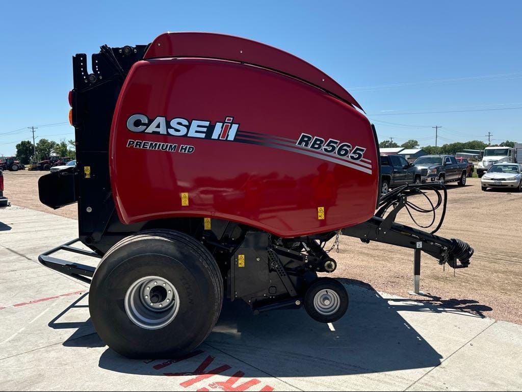 2023 Case IH RB565 Premium HD Equipment Image0