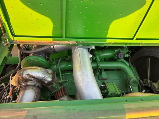 Image of John Deere S780 equipment image 2