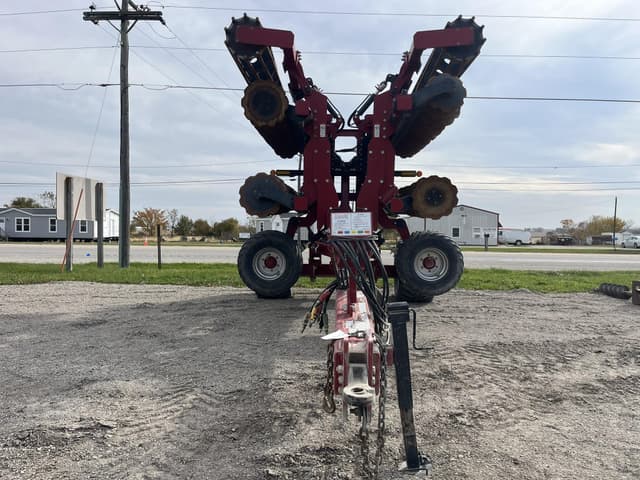 Image of Case IH 475 Speed Tiller equipment image 2