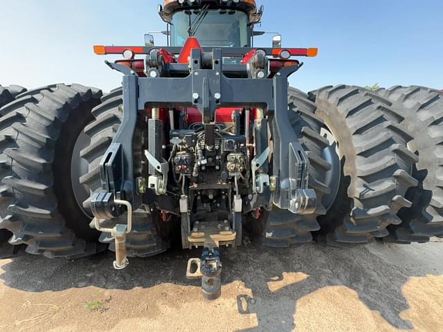 Image of Case IH Magnum 370 equipment image 2