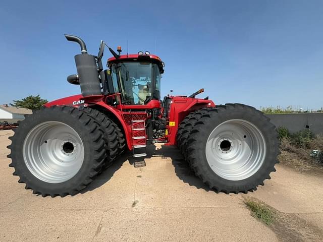 Image of Case IH Magnum 370 equipment image 1