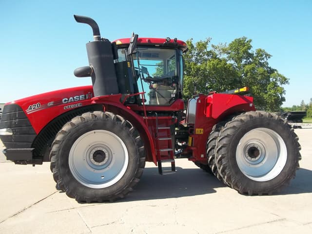 Image of Case IH Steiger 420 equipment image 4