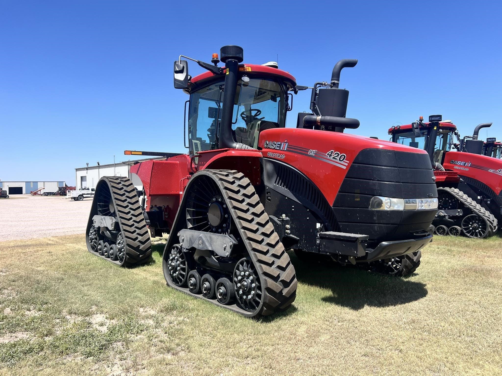 2023 Case IH Steiger 420 Rowtrac Equipment Image0