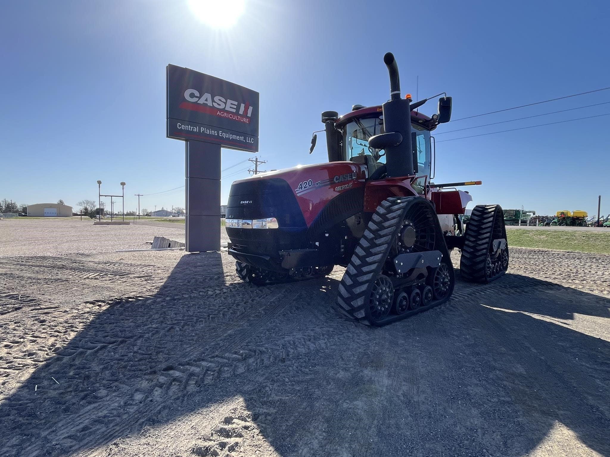 2023 Case IH Steiger 420 Rowtrac Equipment Image0