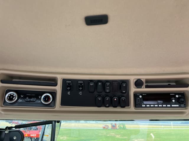 Image of Case IH Steiger 470 Quadtrac equipment image 1