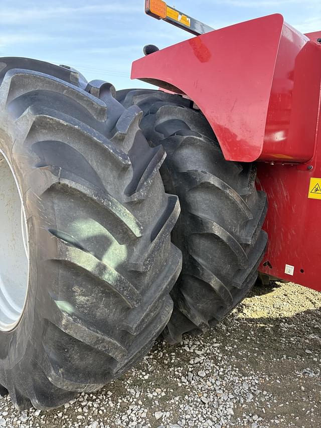 Image of Case IH Steiger 580 equipment image 4