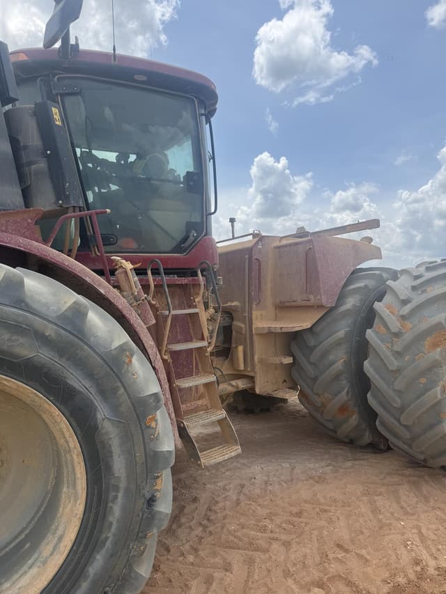 Image of Case IH Steiger 620 equipment image 4