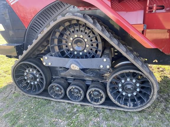Image of Case IH Steiger 620 Quadtrac equipment image 4