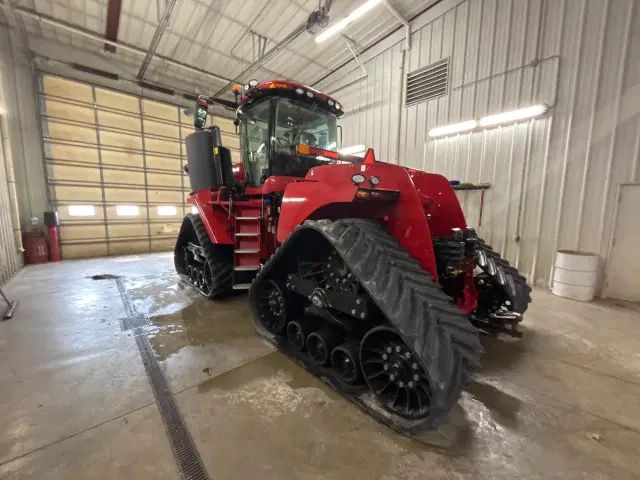 Image of Case IH Steiger 620 Quadtrac equipment image 3