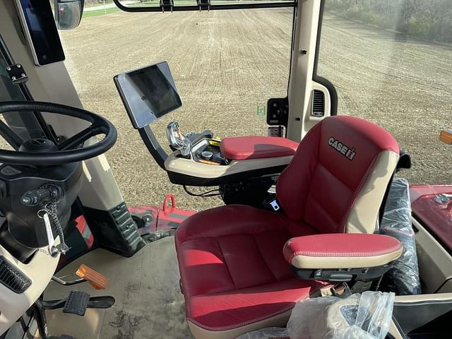 Image of Case IH Steiger 620 Quadtrac equipment image 2