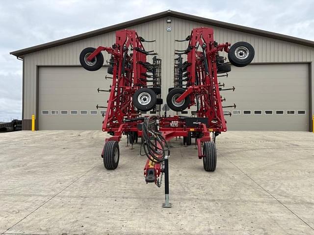 Image of Case IH Tigermate 255 equipment image 2