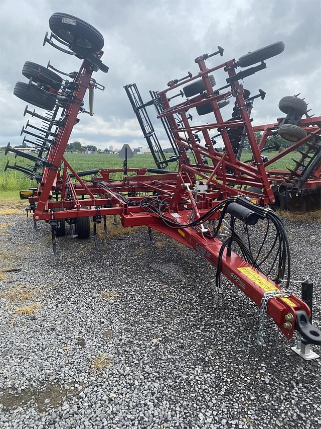 Image of Case IH Tigermate 255 equipment image 1