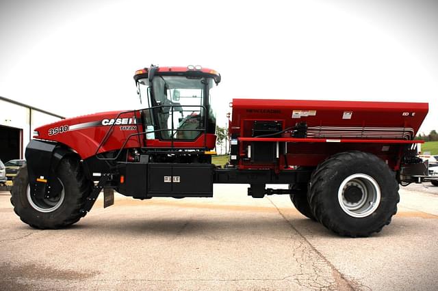 Image of Case IH Titan 3540 equipment image 1