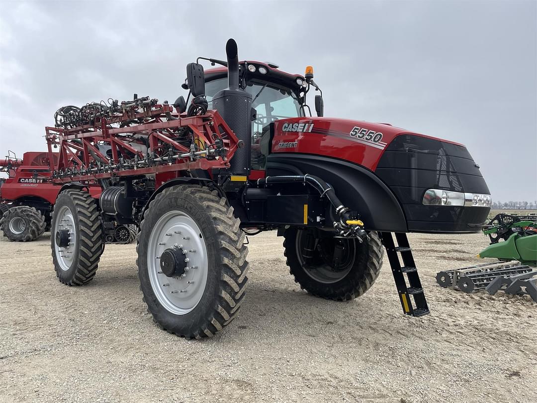 Image of Case IH 5550 Trident Primary image