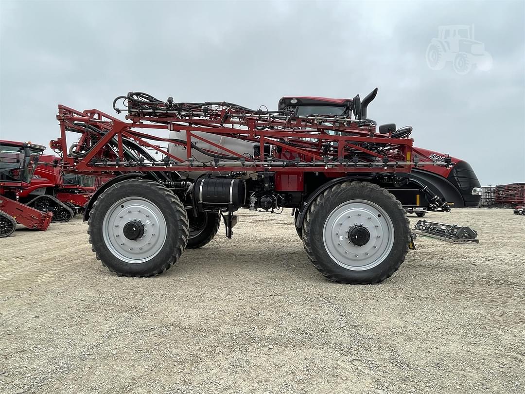 Image of Case IH 5550 Trident Image 0