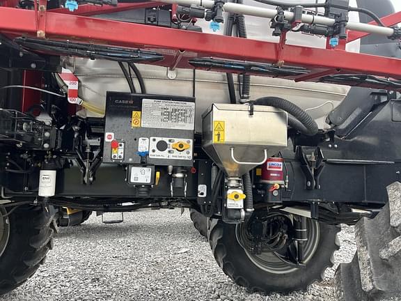 Image of Case IH 5550 Trident equipment image 3