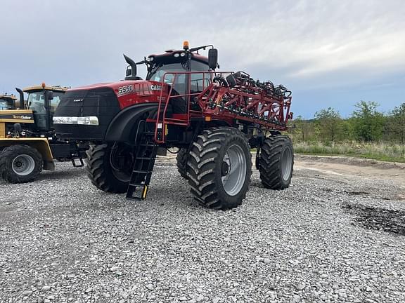 Image of Case IH 5550 Trident equipment image 1