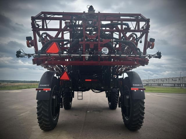Image of Case IH 5550 Trident equipment image 3