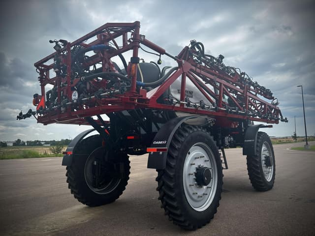 Image of Case IH 5550 Trident equipment image 4