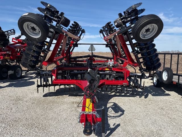 Image of Case IH Barracuda 335 equipment image 1