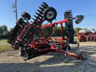 Main image Case IH Barracuda 335