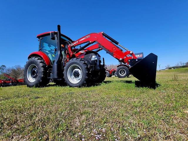 Image of Case IH Farmall 110C equipment image 3