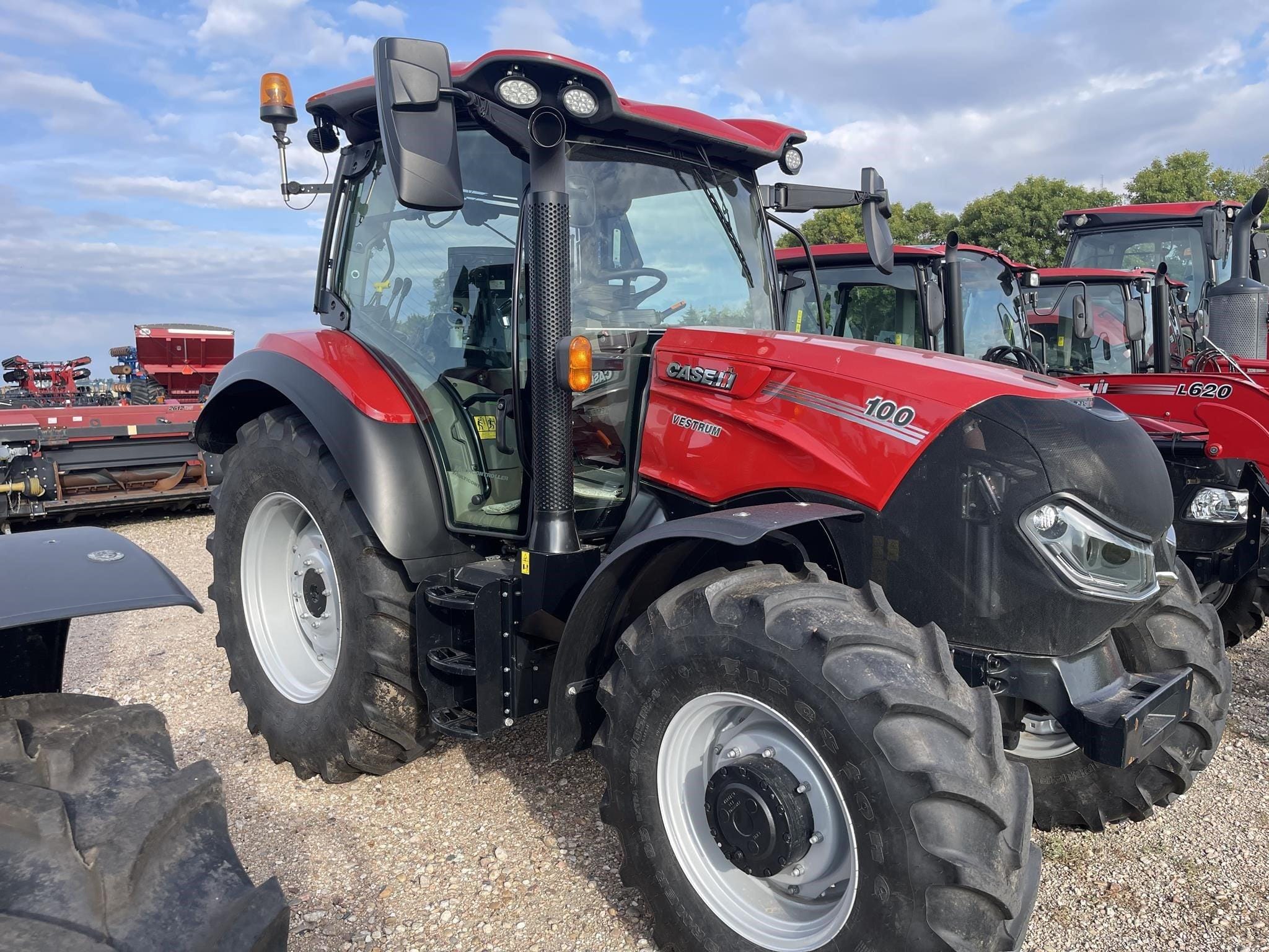 2023 Case IH VESTRUM 100 Equipment Image0