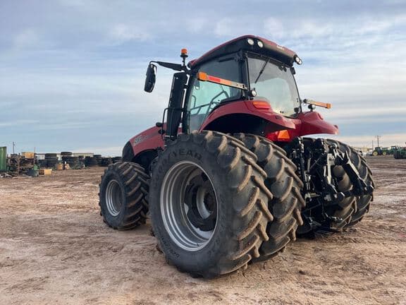 Image of Case IH Magnum 280 equipment image 2
