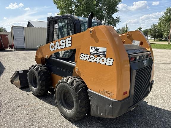 Image of Case SR240B Primary image