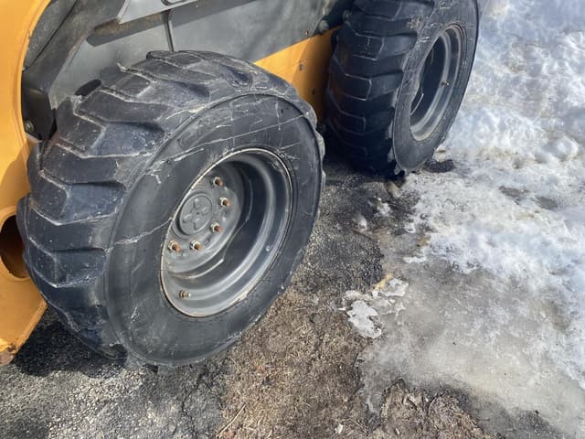 Image of Case SV185B equipment image 2