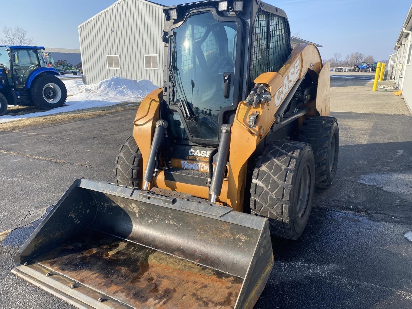 2023 Case SV340B Equipment Image0