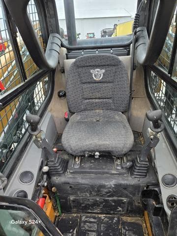 Image of Case SV340B equipment image 4