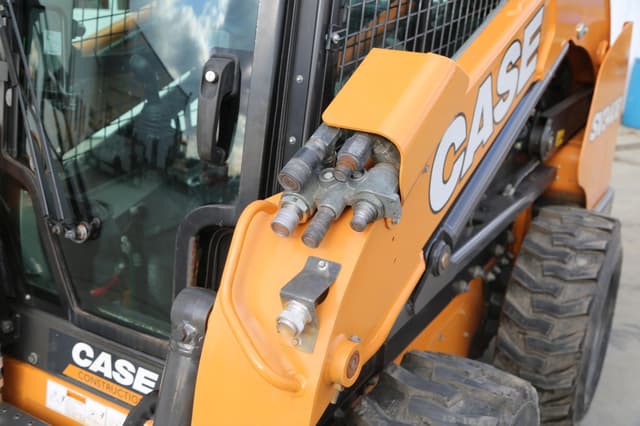 Image of Case SV340B equipment image 1