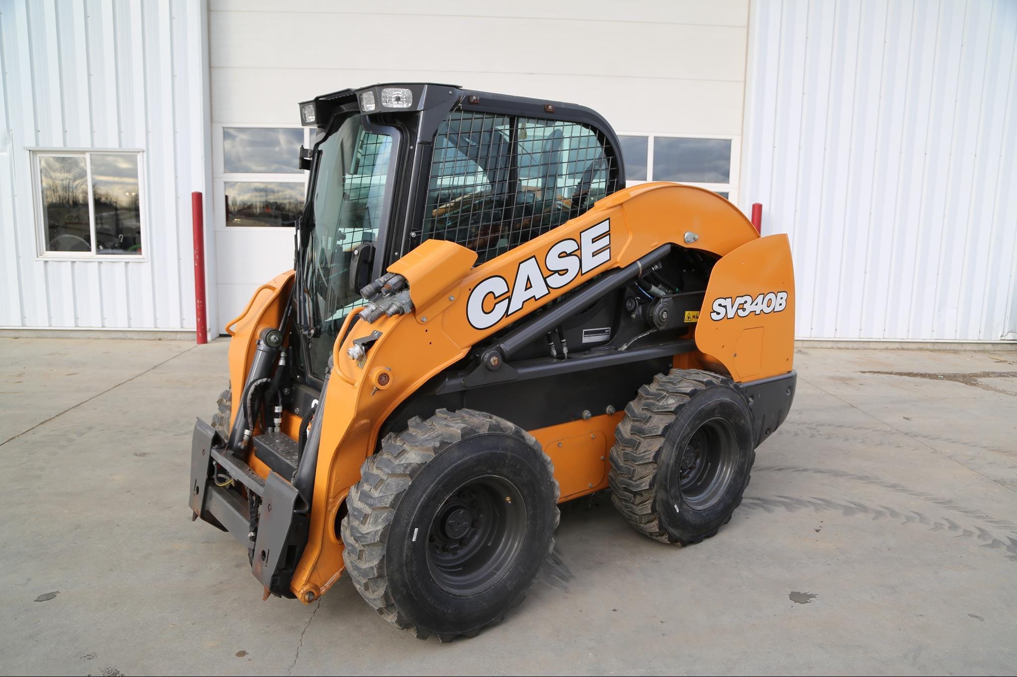 2023 Case SV340B Equipment Image0