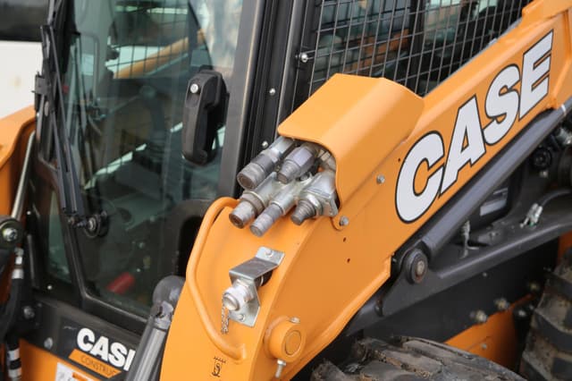 Image of Case SV340B equipment image 1