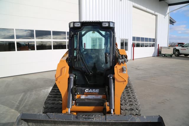 Image of Case TR310B equipment image 4