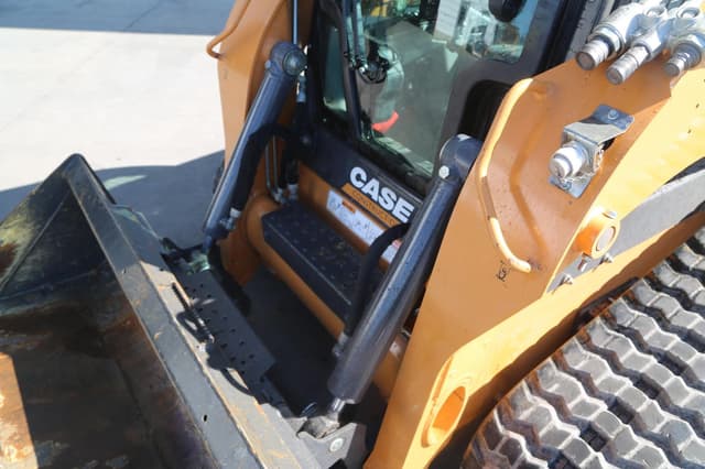 Image of Case TR310B equipment image 3