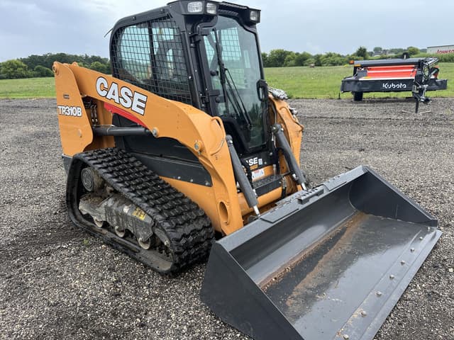 Image of Case TR310B equipment image 2