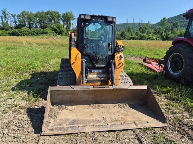 Image of Case TR340B equipment image 3